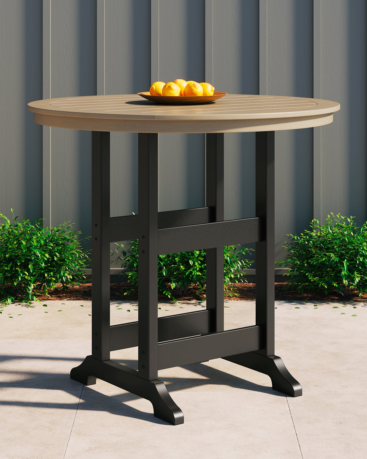 Tall round bistro discount table