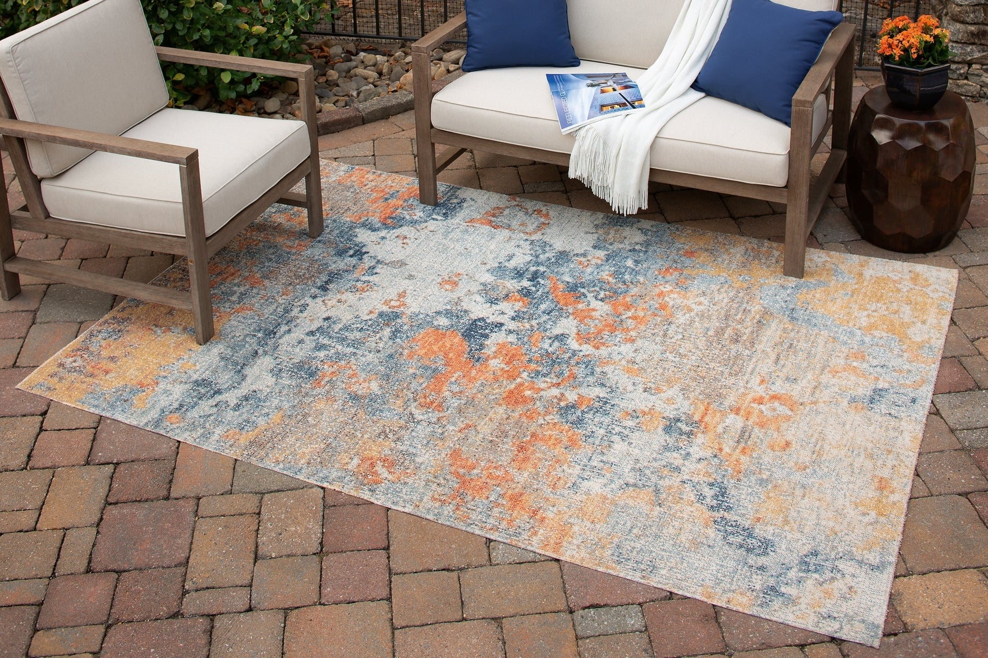 Ashley Express - Wraylen Medium Rug at Towne & Country Furniture (AL) furniture, home furniture, home decor, sofa, bedding