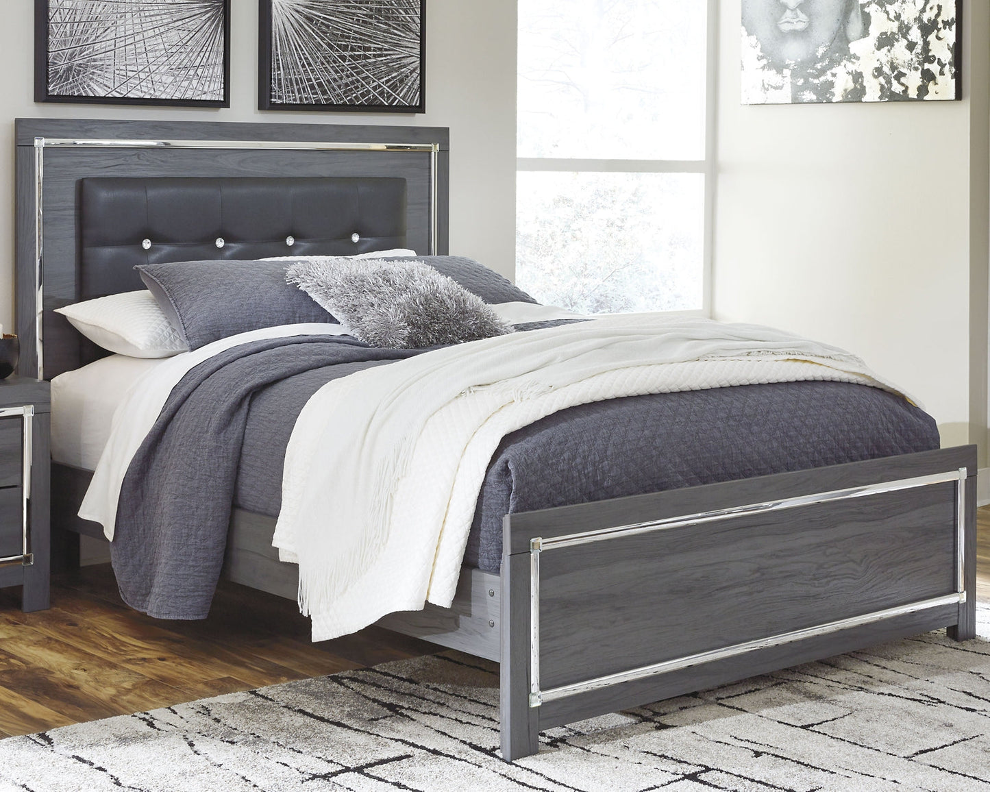 Lodanna Queen Panel Bed with Mirrored Dresser and Nightstand at Towne & Country Furniture (AL) furniture, home furniture, home decor, sofa, bedding