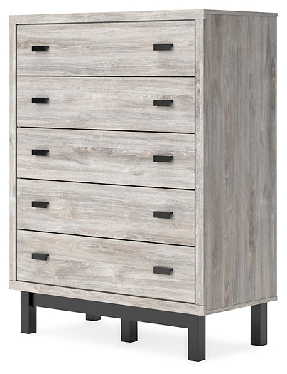 Vessalli Five Drawer Wide Chest at Towne & Country Furniture (AL) furniture, home furniture, home decor, sofa, bedding