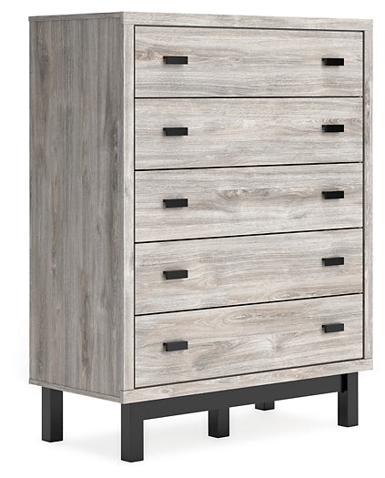 Vessalli Five Drawer Wide Chest at Towne & Country Furniture (AL) furniture, home furniture, home decor, sofa, bedding