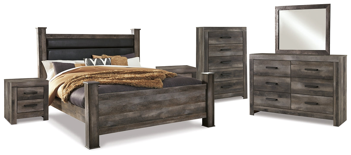 Wynnlow King Poster Bed with Mirrored Dresser and 2 Nightstands at Towne & Country Furniture (AL) furniture, home furniture, home decor, sofa, bedding